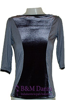 Remera escote bote con terciopelo